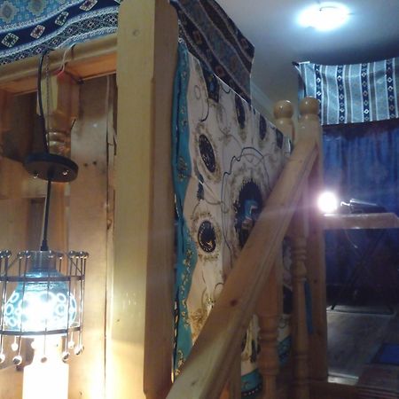 BLUE Hostel Tbilisi Buitenkant foto